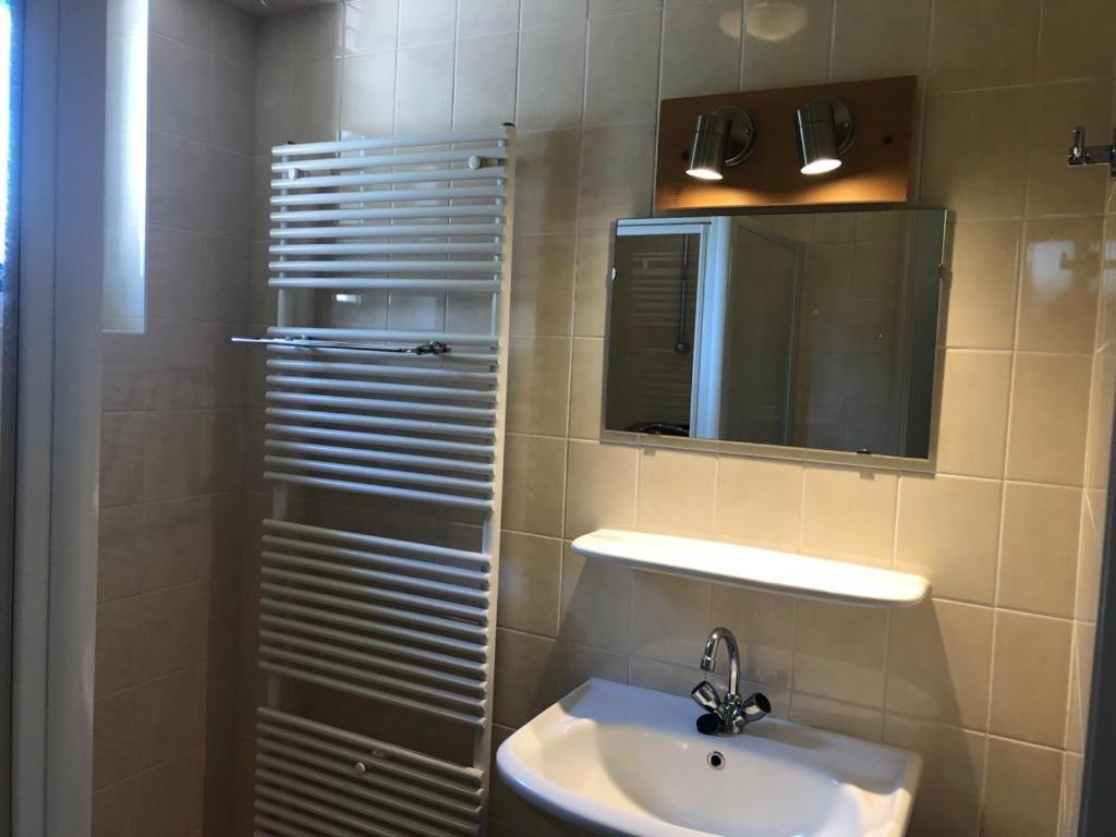 Vakantiehuis Kiki Sondel Kültér fotó